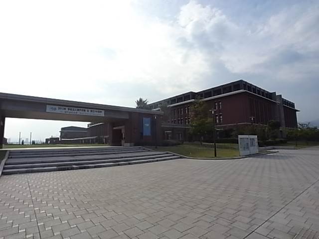 神戸学院大学ポートアイランドキャンパス